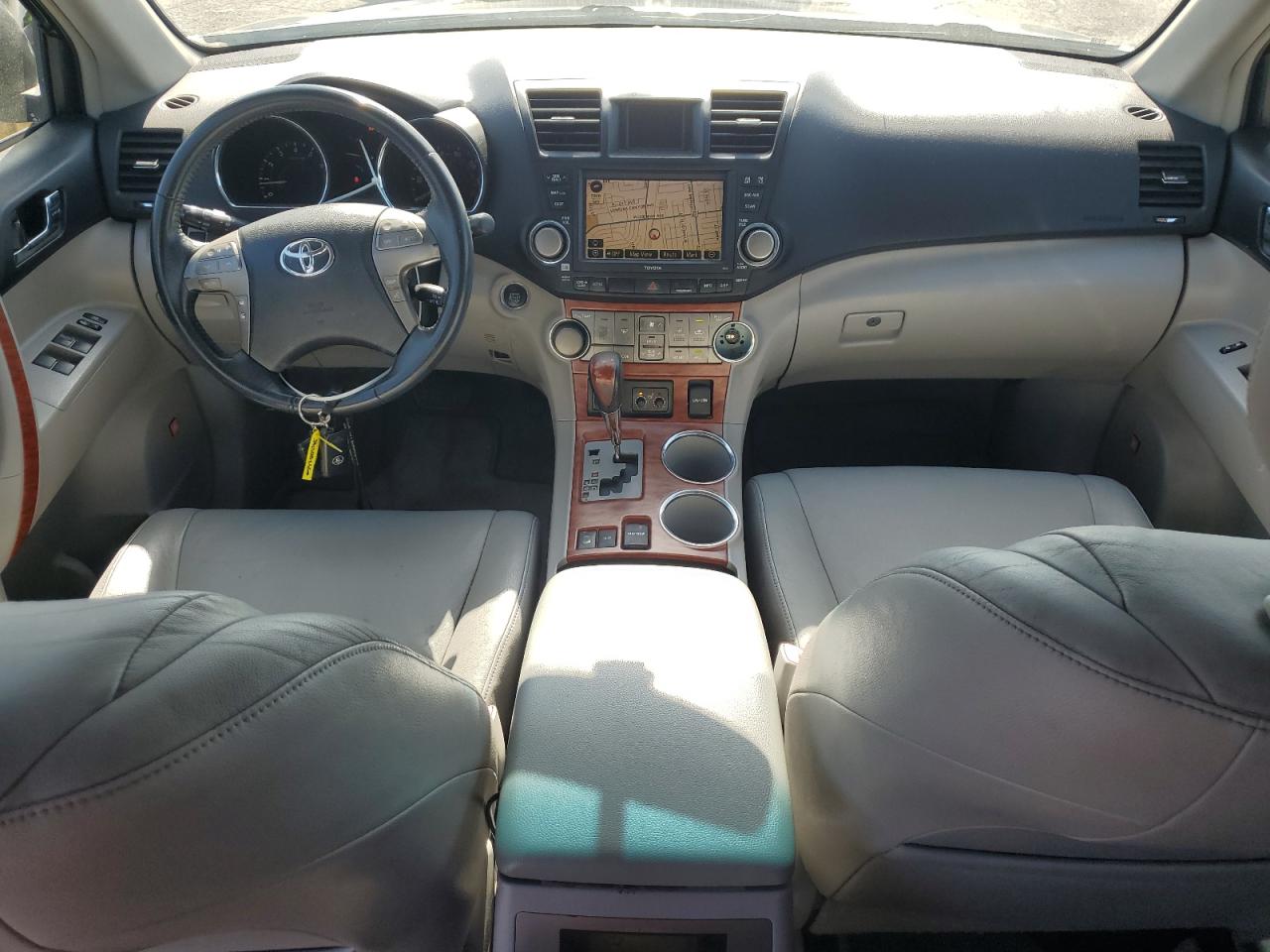 2009 TOYOTA HIGHLANDER LIMITED photo 22