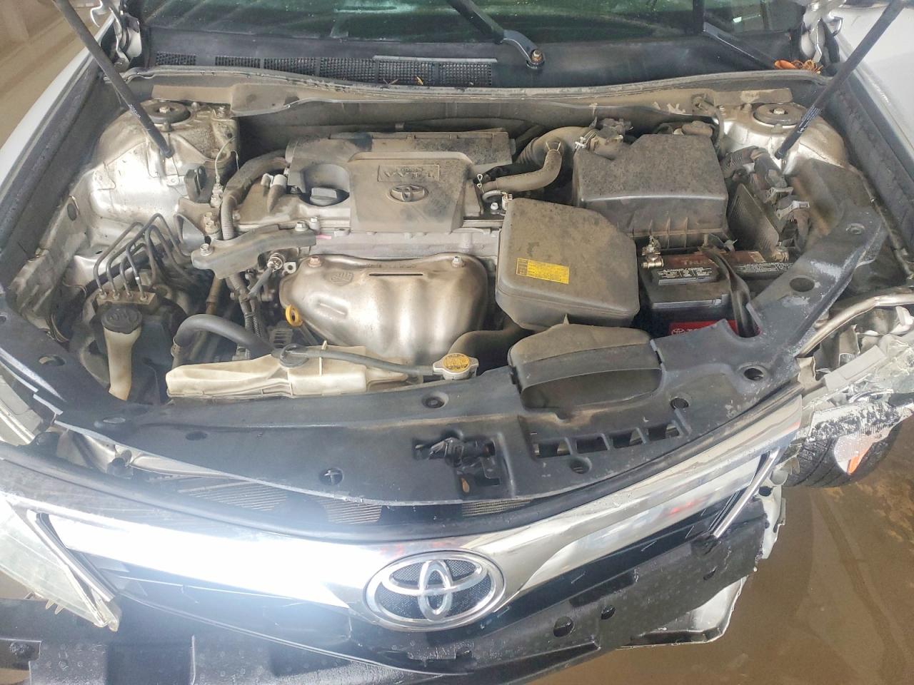 2012 TOYOTA CAMRY LE photo 21
