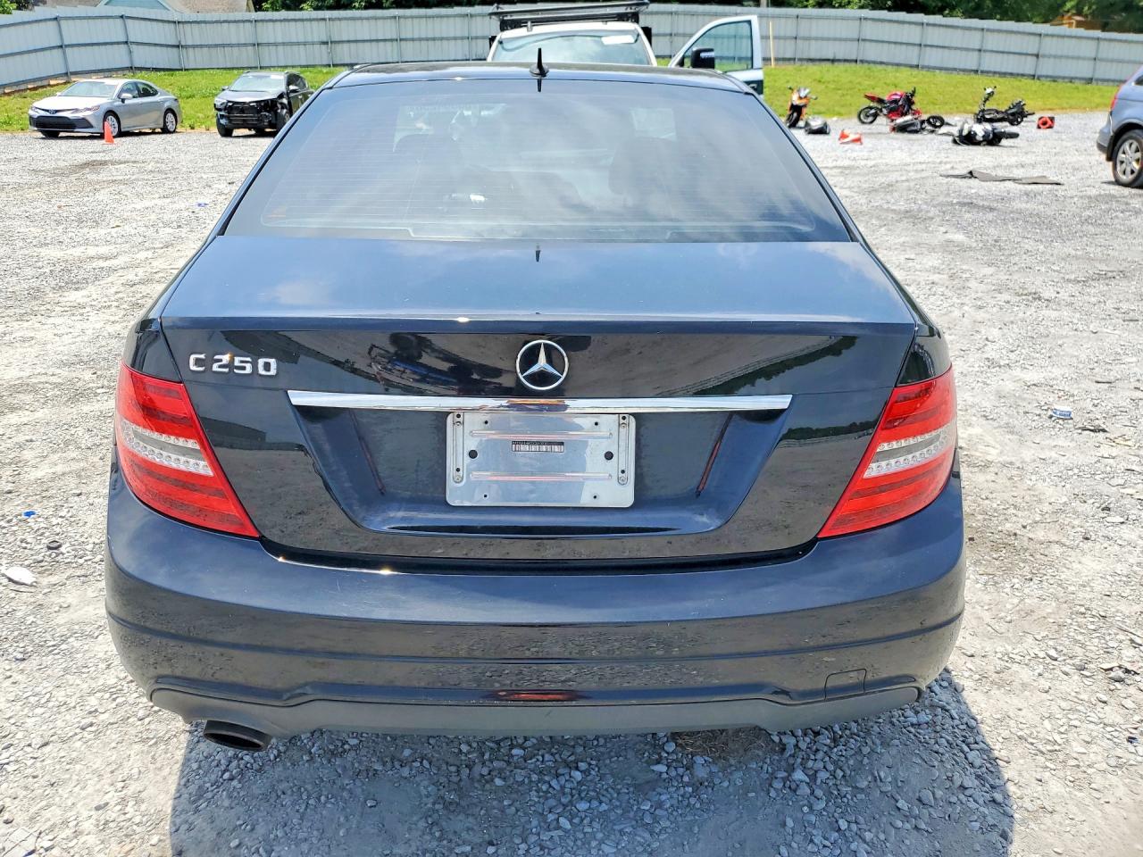 2013 MERCEDES-BENZ C 250 photo 6