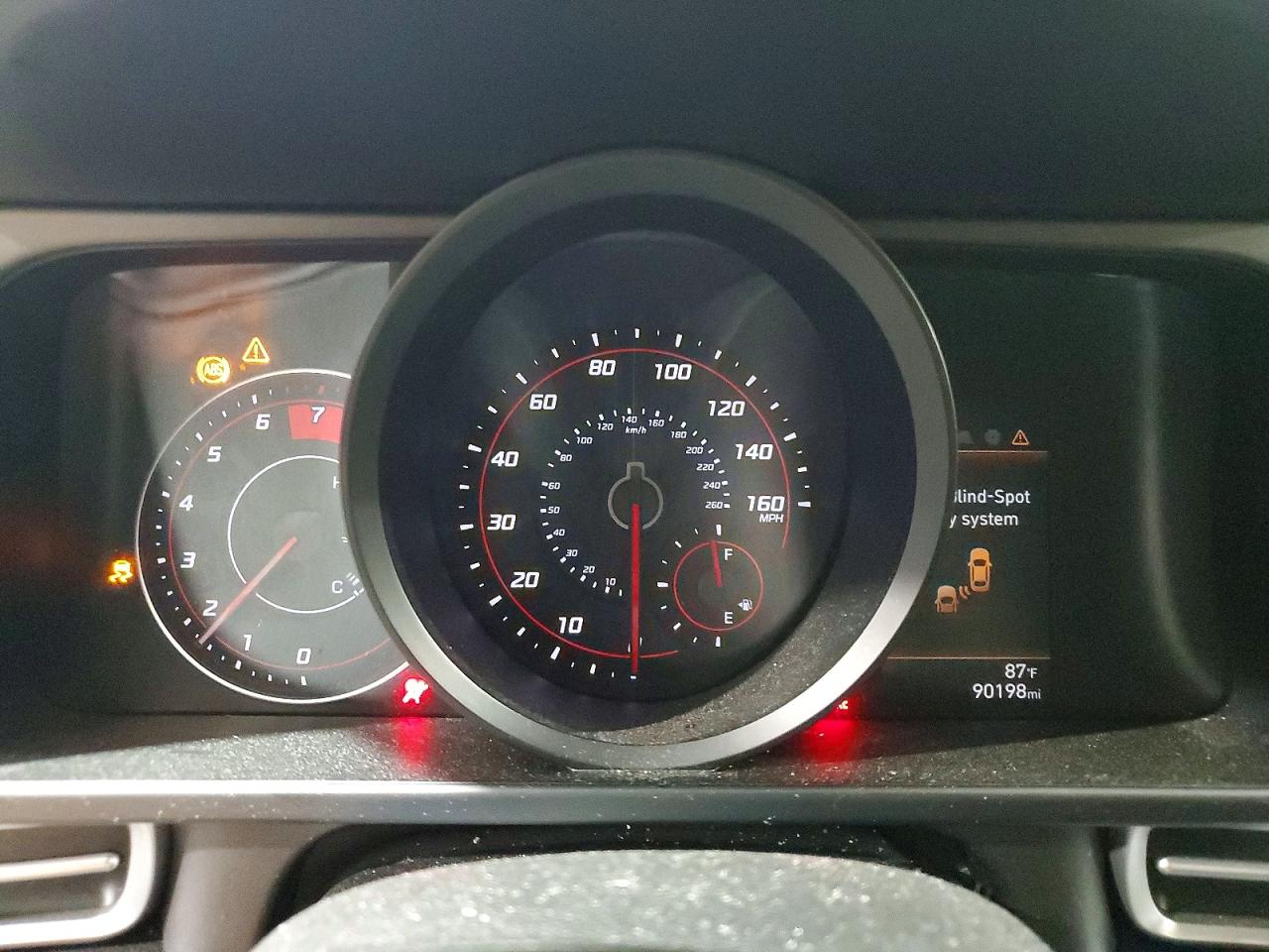 2021 HYUNDAI ELANTRA SEL photo 25
