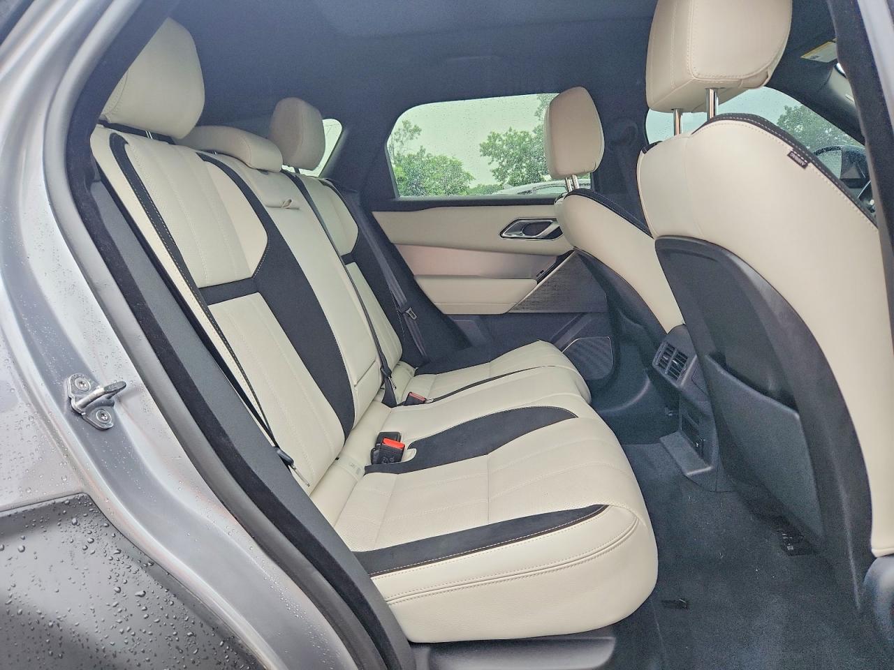 2020 LAND ROVER RANGE ROVER VELAR R-DYNAMIC S photo 21