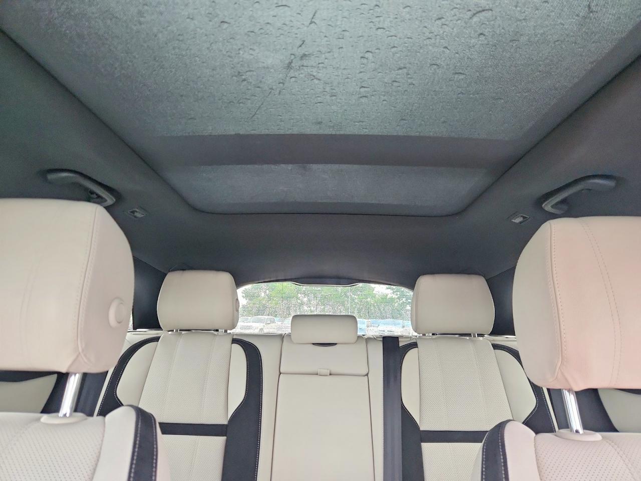 2020 LAND ROVER RANGE ROVER VELAR R-DYNAMIC S photo 19