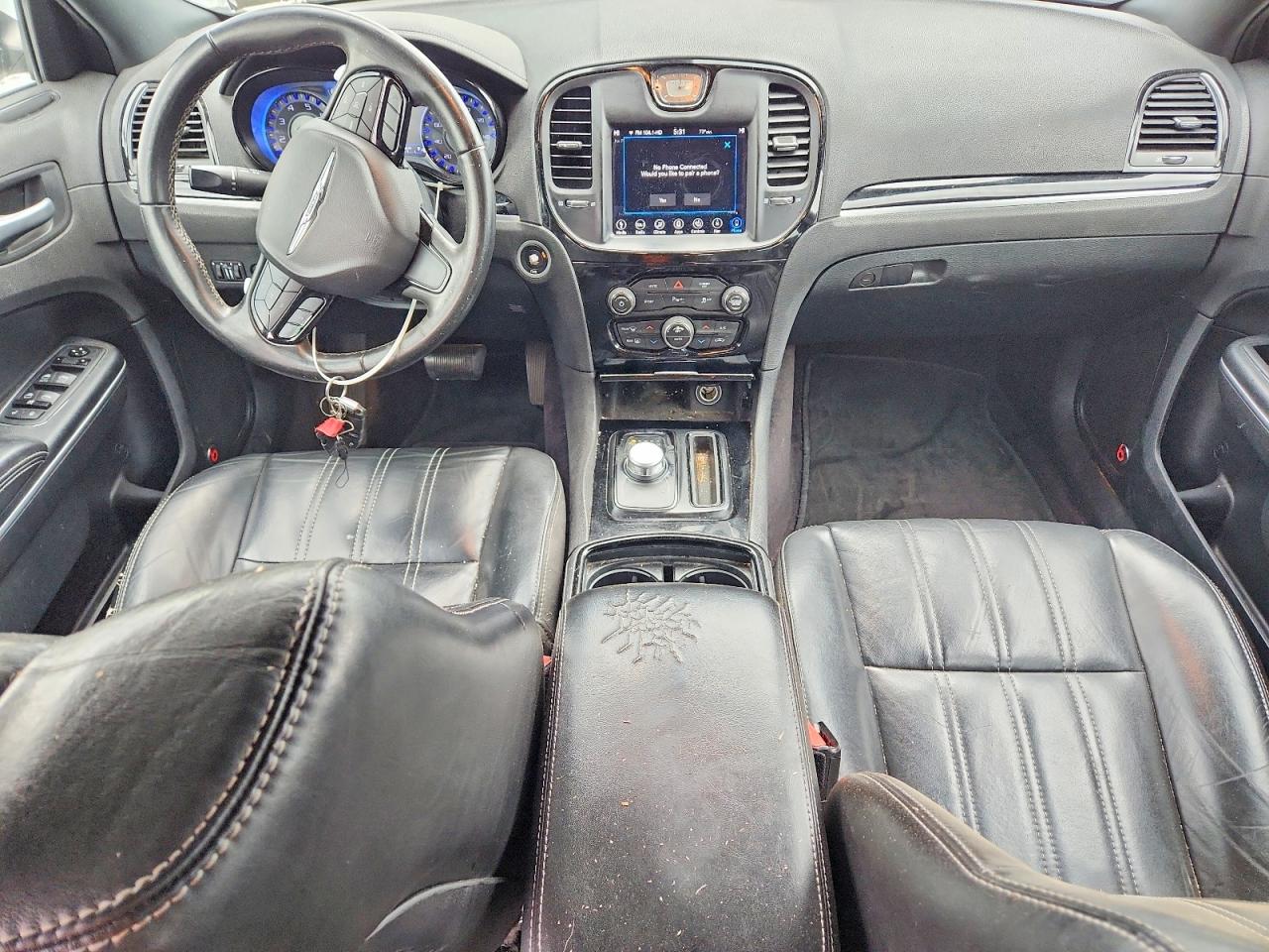 2018 CHRYSLER 300 S photo 15