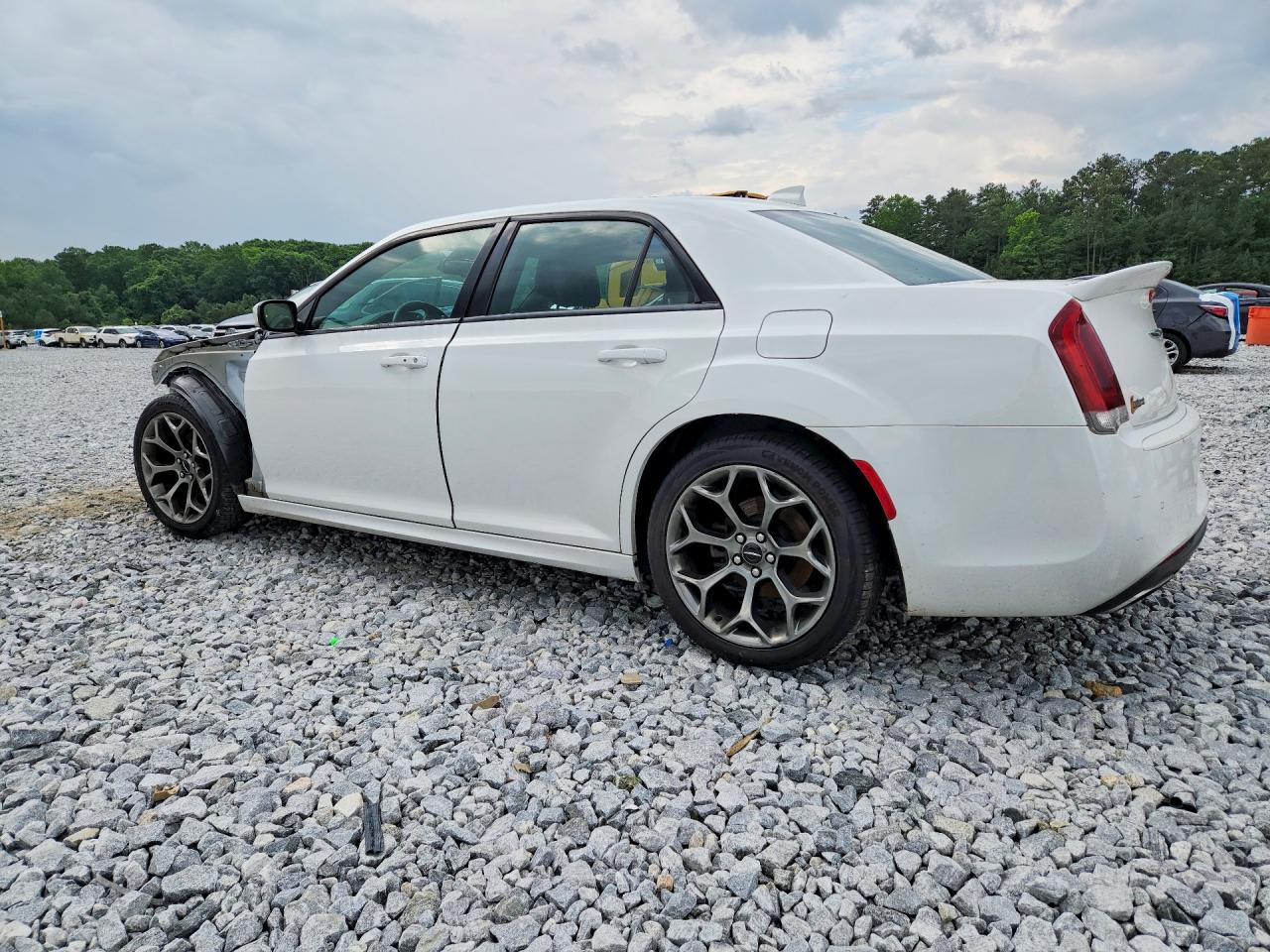 2018 CHRYSLER 300 S photo 3