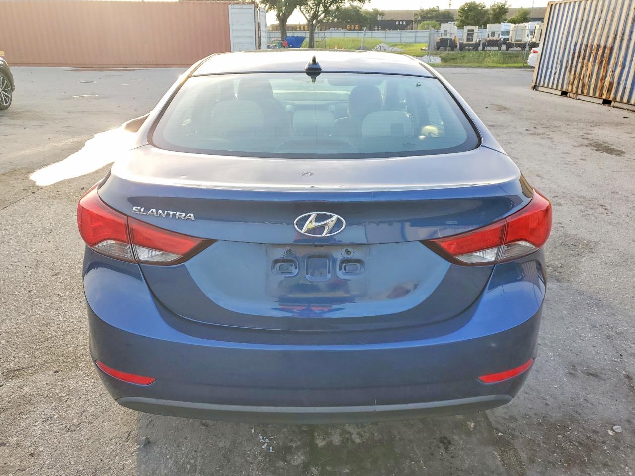 2016 HYUNDAI ELANTRA SE photo 11