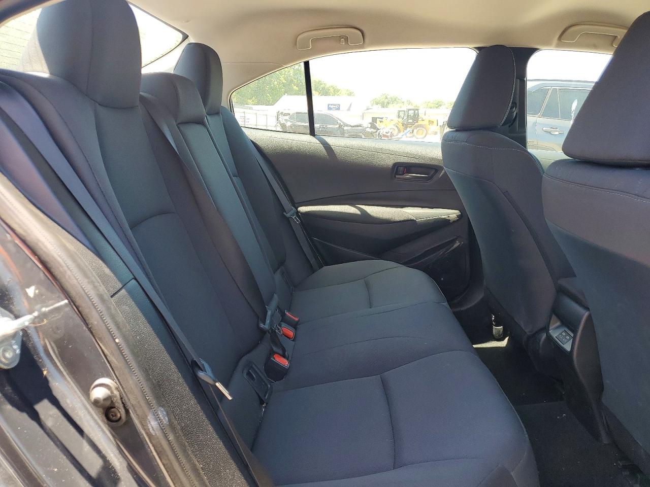 2024 TOYOTA COROLLA LE photo 28