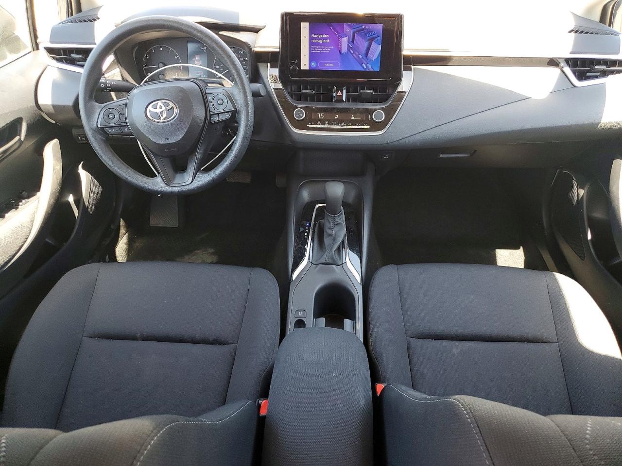 2024 TOYOTA COROLLA LE photo 22