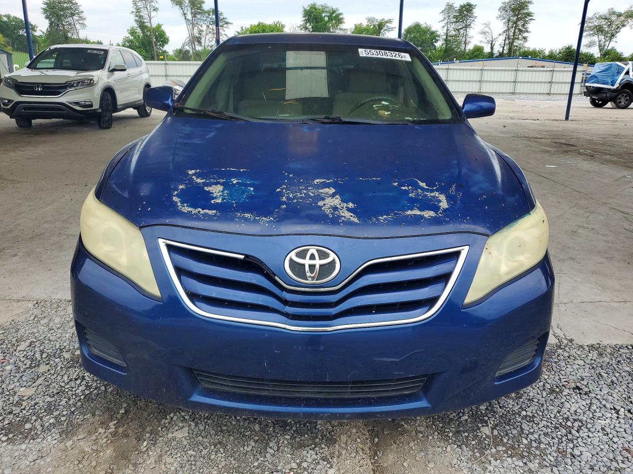 2011 TOYOTA CAMRY LE photo 9
