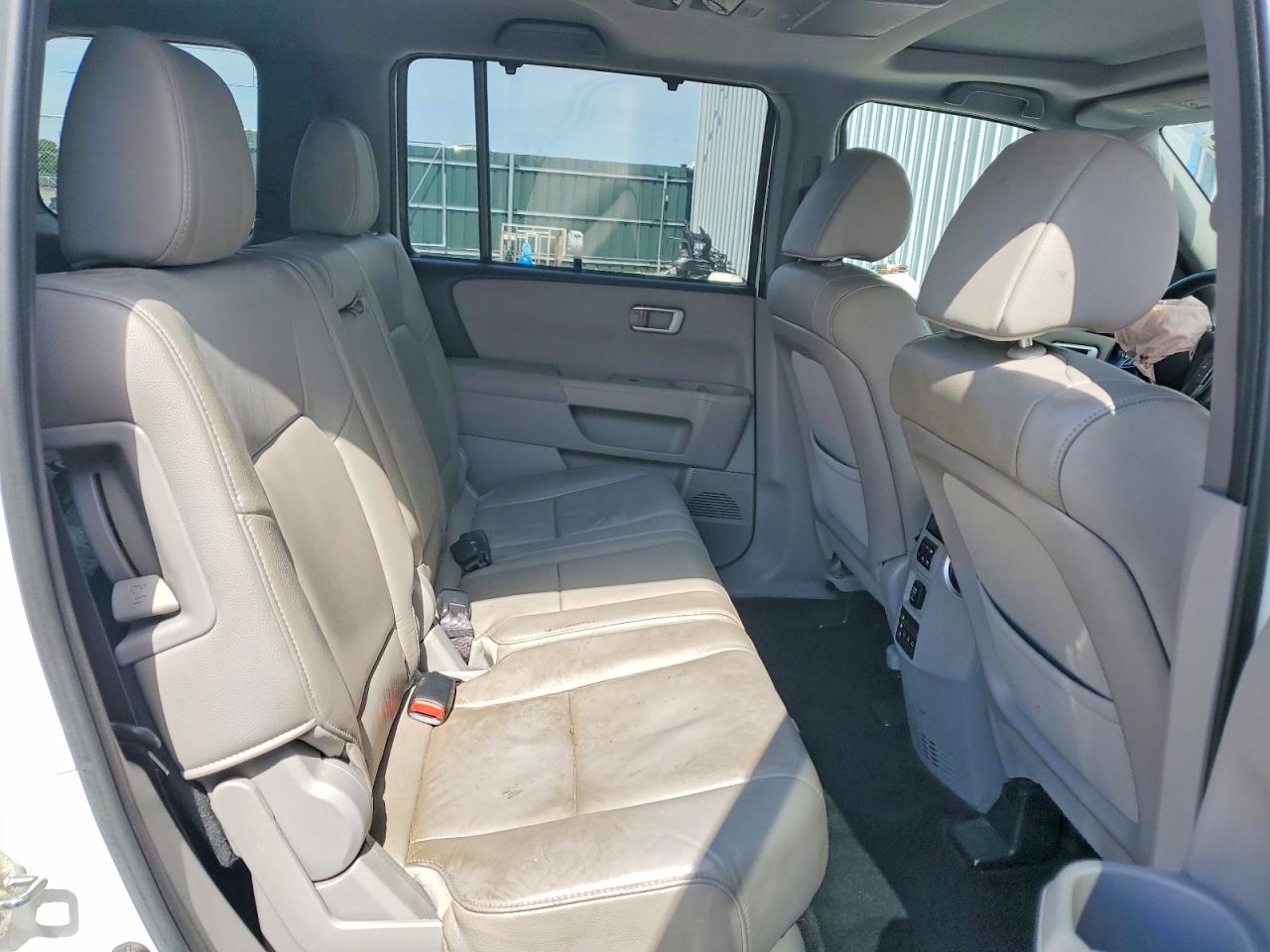 2015 HONDA PILOT TOURING photo 31