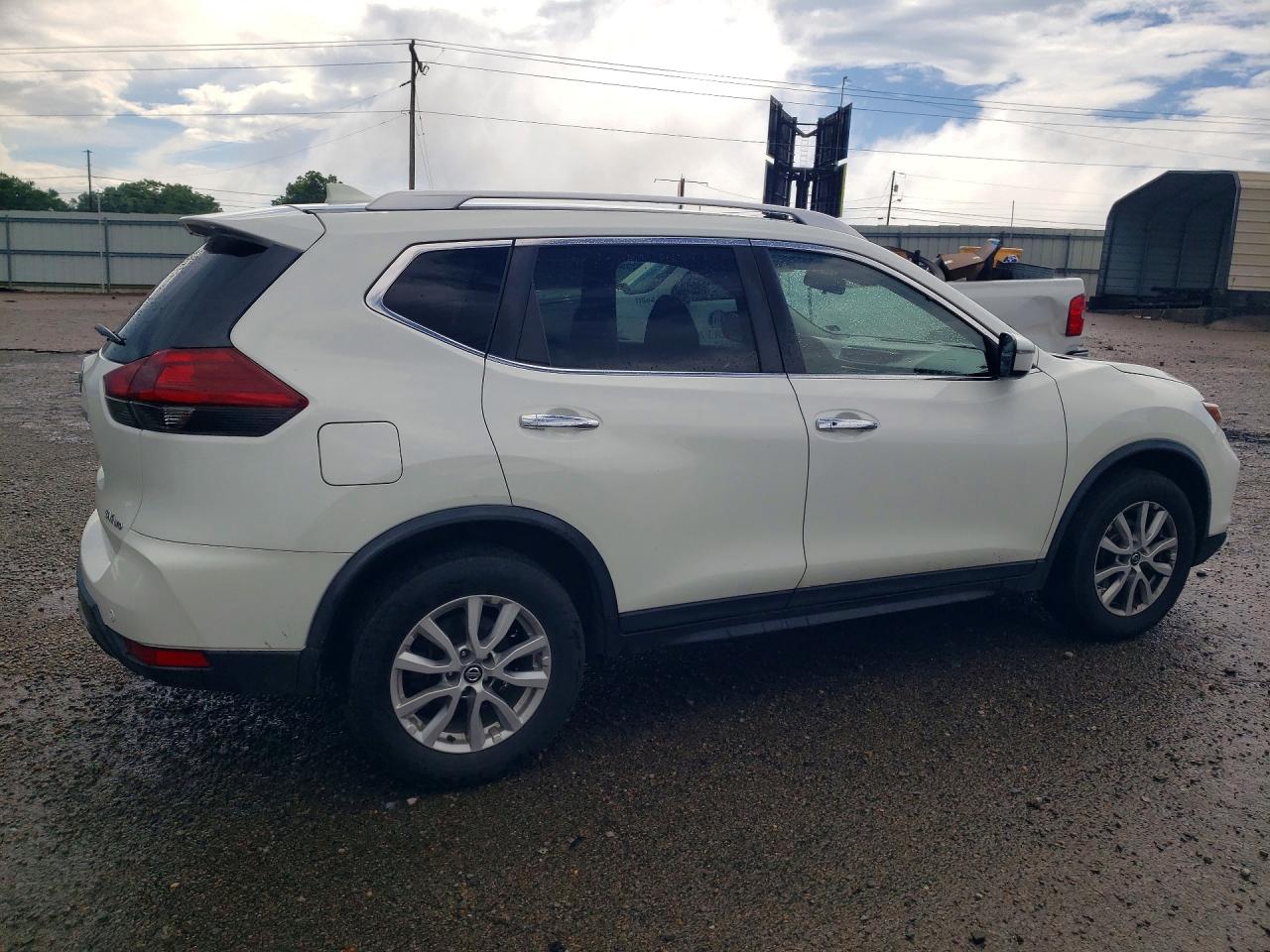 2019 NISSAN ROGUE SV photo 3