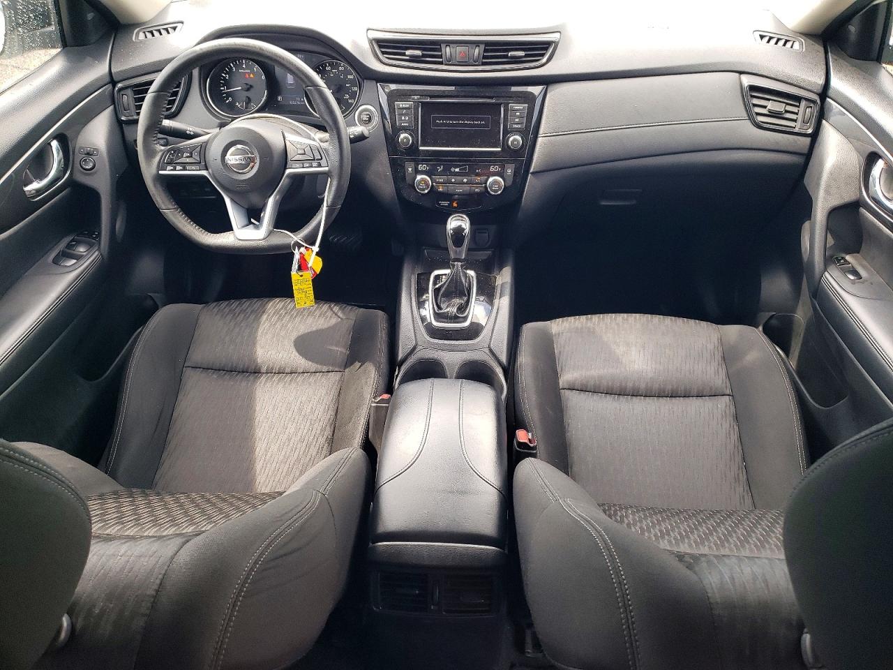 2019 NISSAN ROGUE SV photo 8