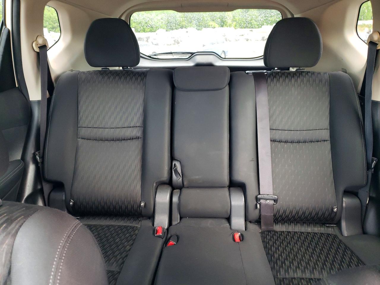 2019 NISSAN ROGUE SV photo 10