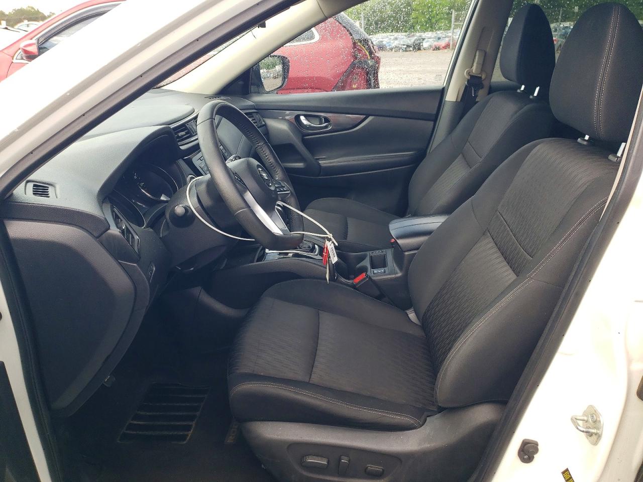 2019 NISSAN ROGUE SV photo 7