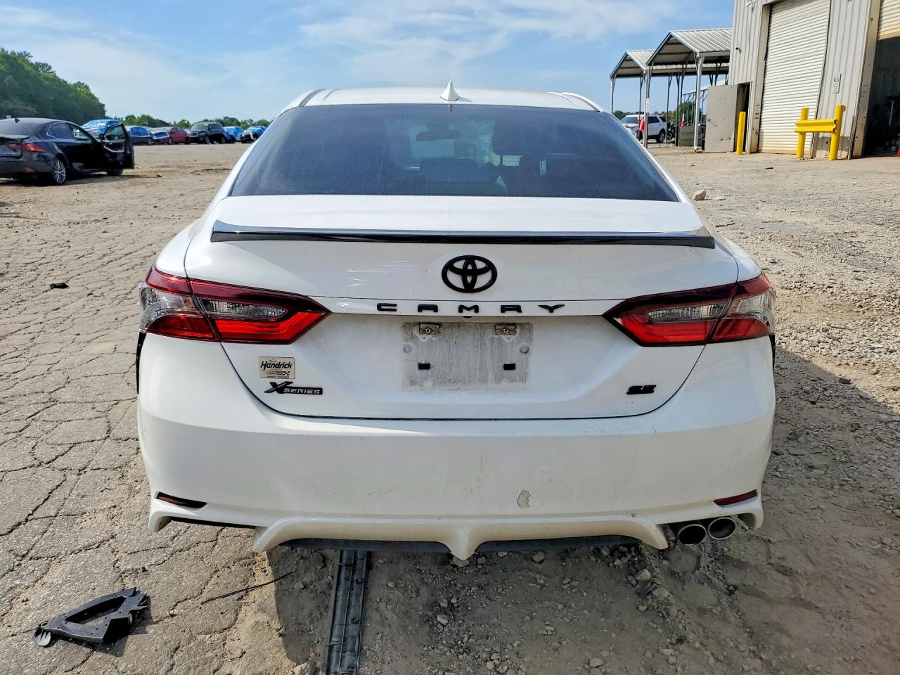 2022 TOYOTA CAMRY SE photo 11