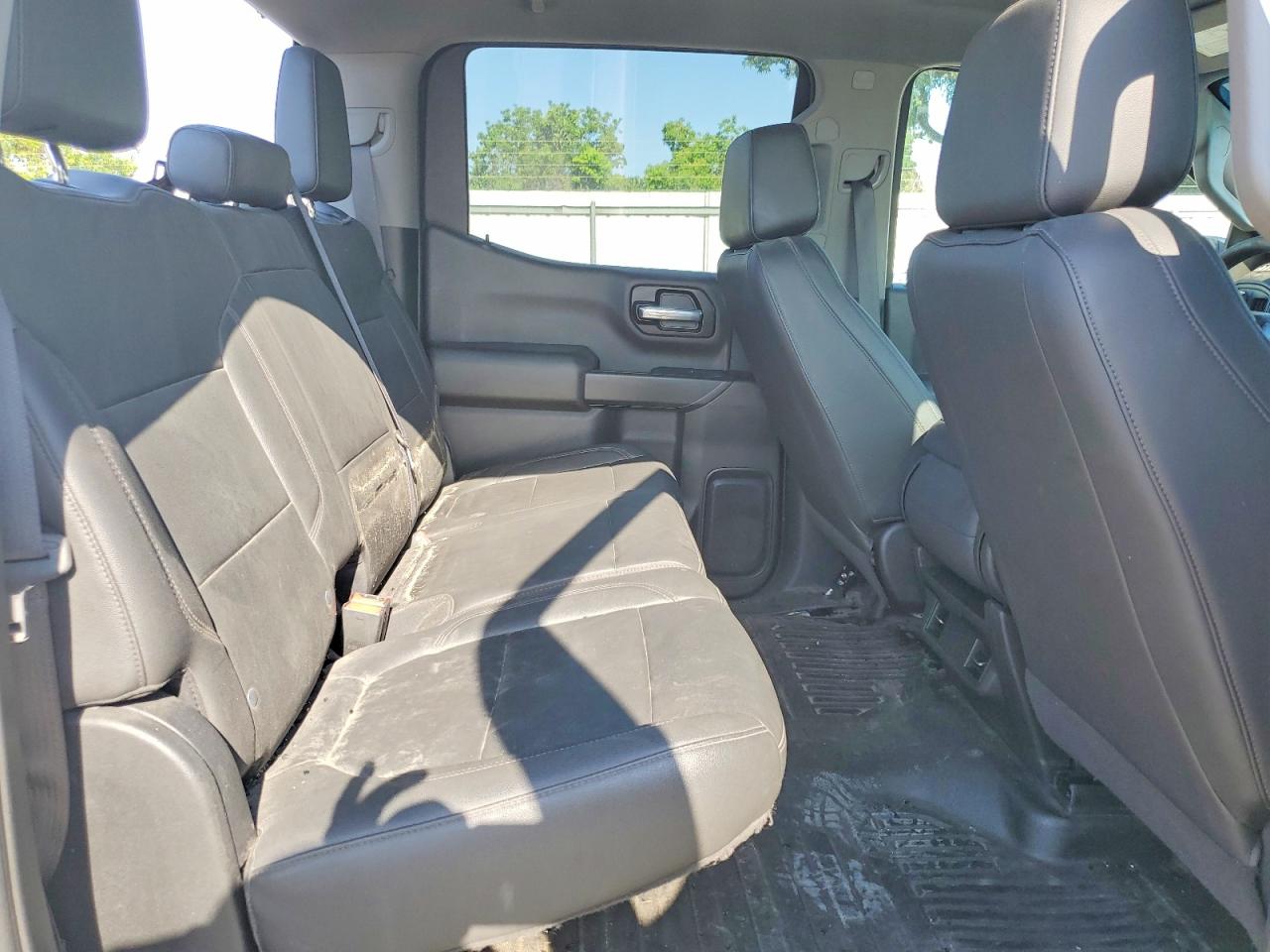 2021 CHEVROLET SILVERADO K1500 photo 28