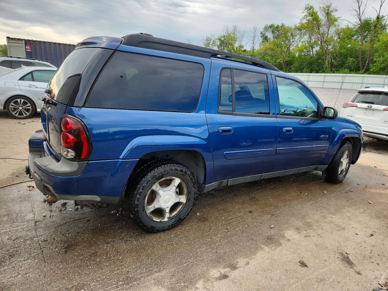 2005 CHEVROLET TRAILBLAZER EXT LS photo 5