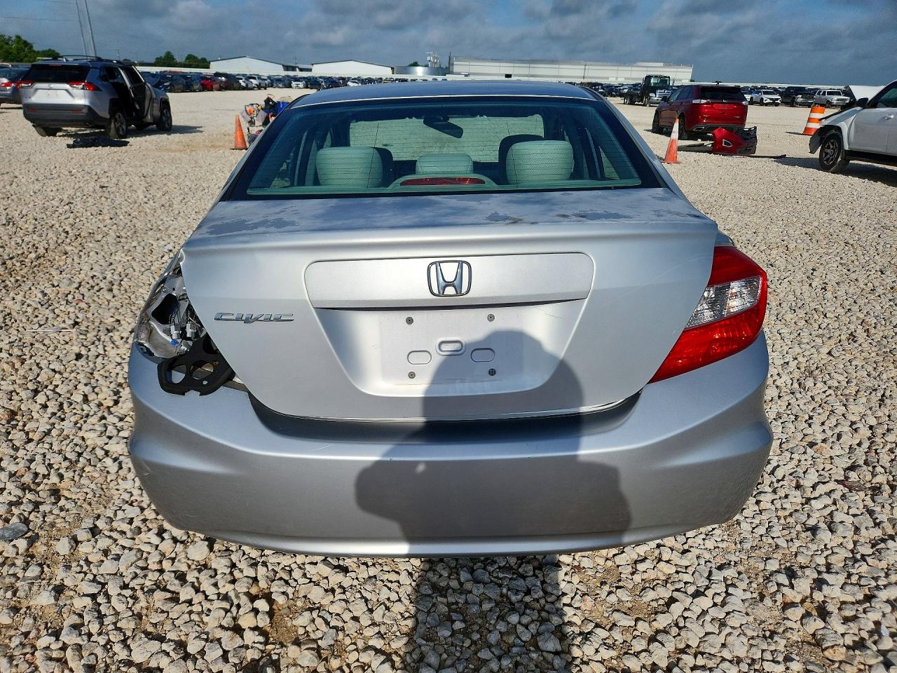 2012 HONDA CIVIC LX photo 6