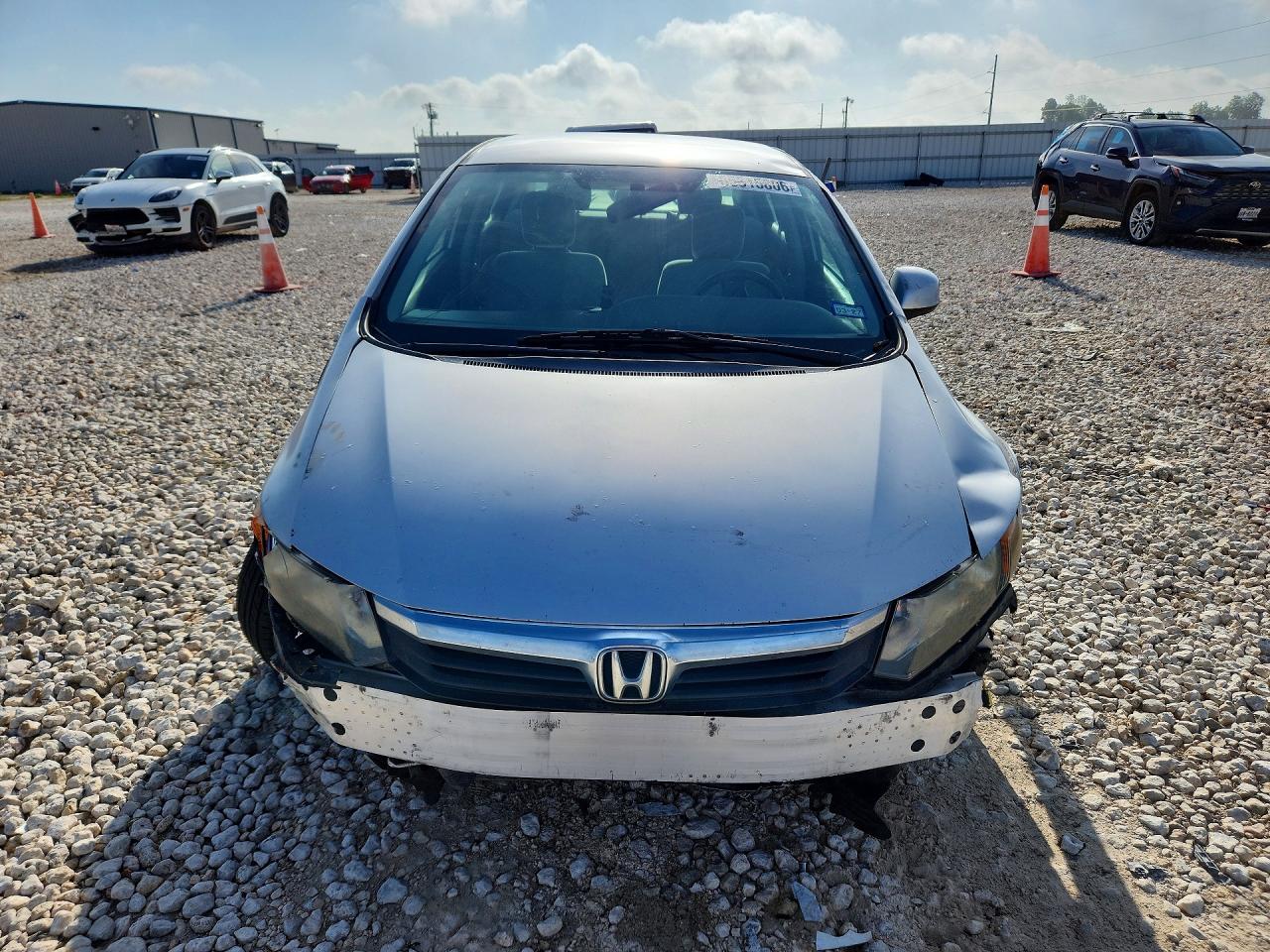 2012 HONDA CIVIC LX photo 5