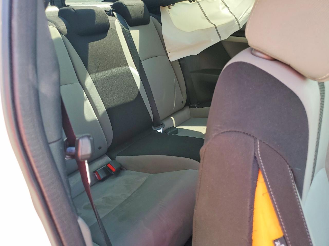 2016 HONDA CIVIC EX photo 28