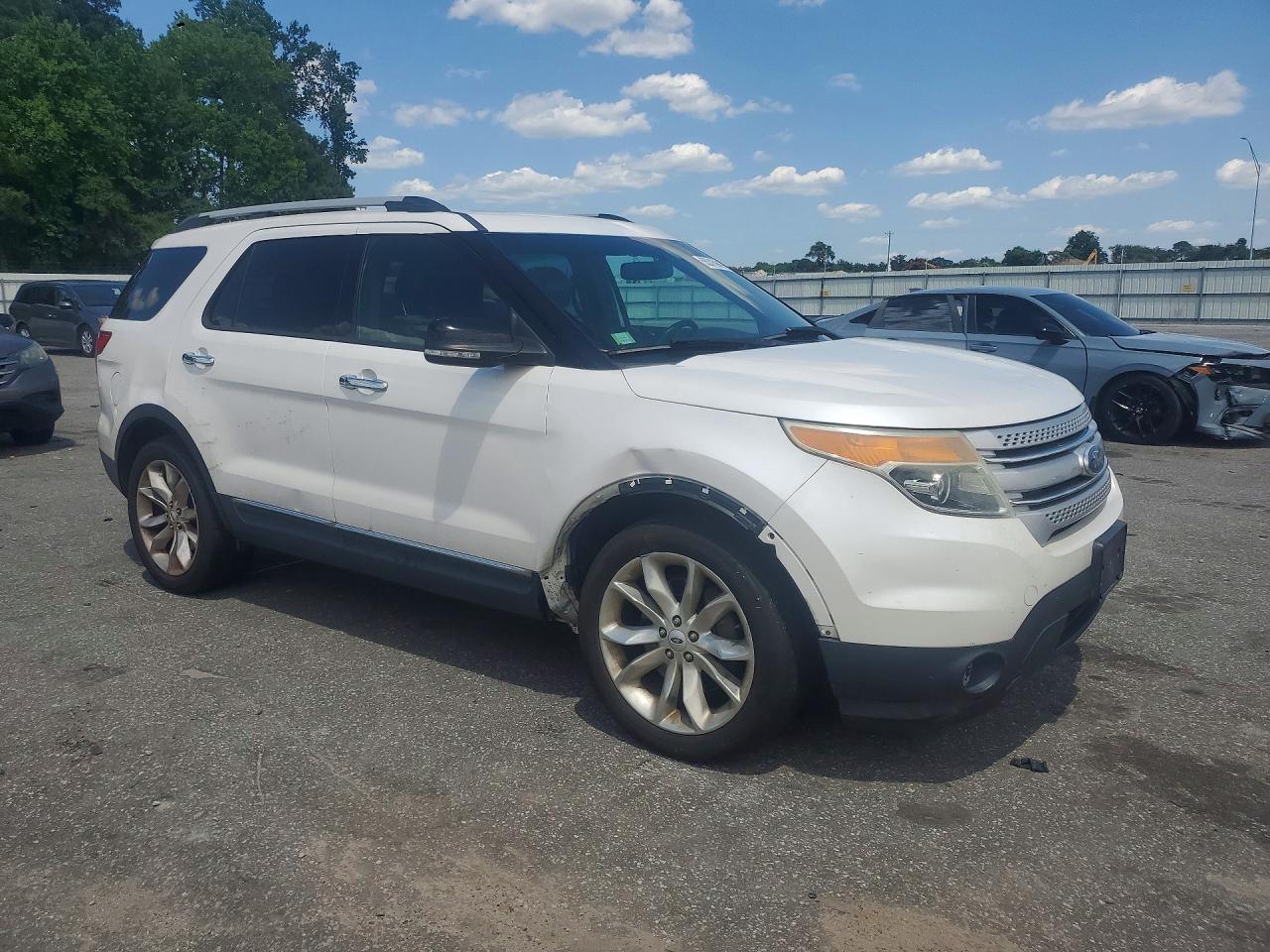 2013 FORD EXPLORER XLT photo 7