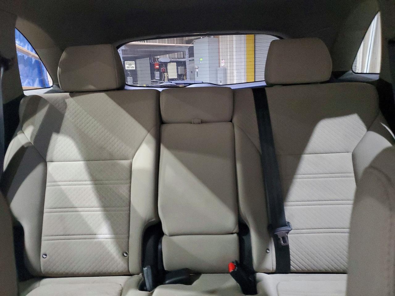 2017 KIA SORENTO LX photo 10