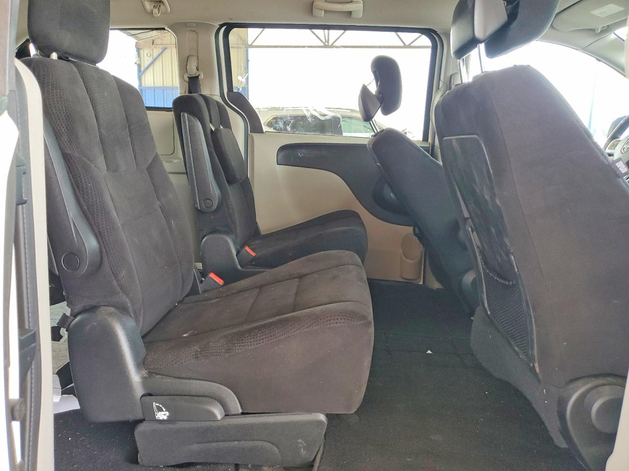2013 DODGE GRAND CARAVAN SXT photo 19