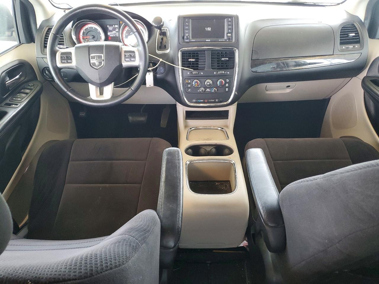 2013 DODGE GRAND CARAVAN SXT photo 15