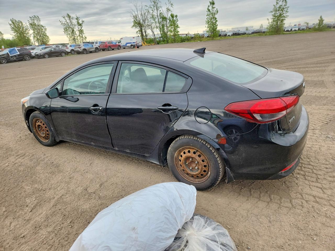 2018 KIA FORTE LX photo 3
