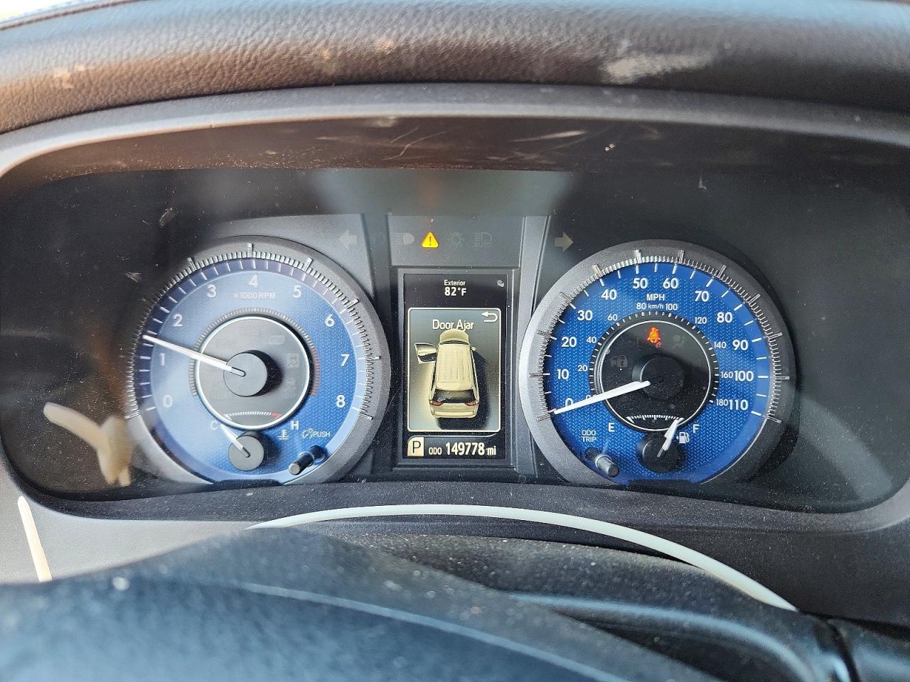 2015 TOYOTA SIENNA LIMITED 7-PASSENGER photo 25