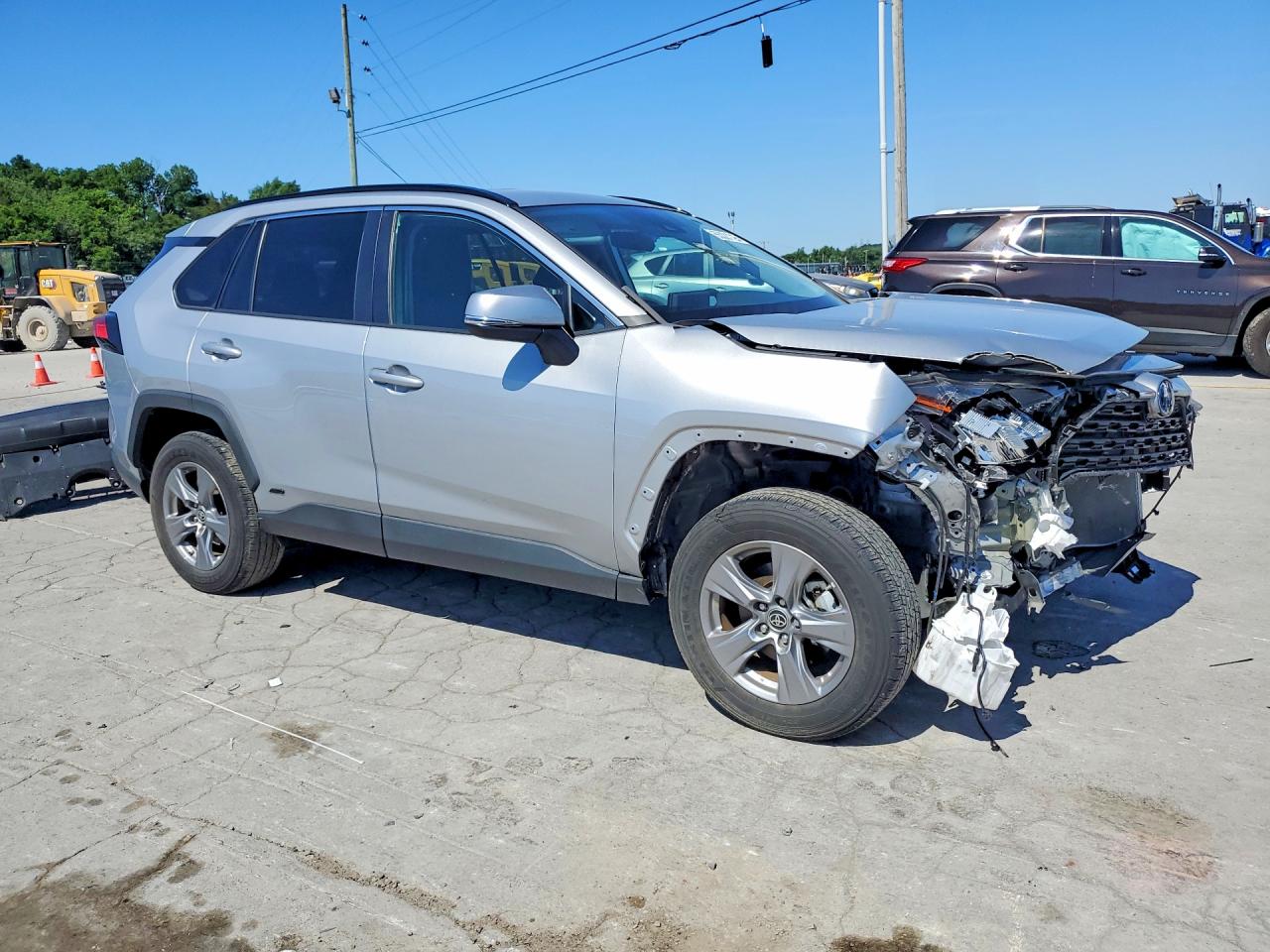 2022 TOYOTA RAV4 LE photo 10