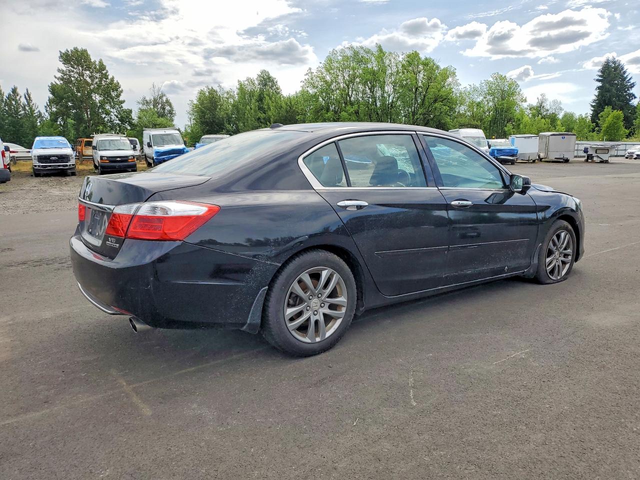 2013 HONDA ACCORD TOURING photo 3