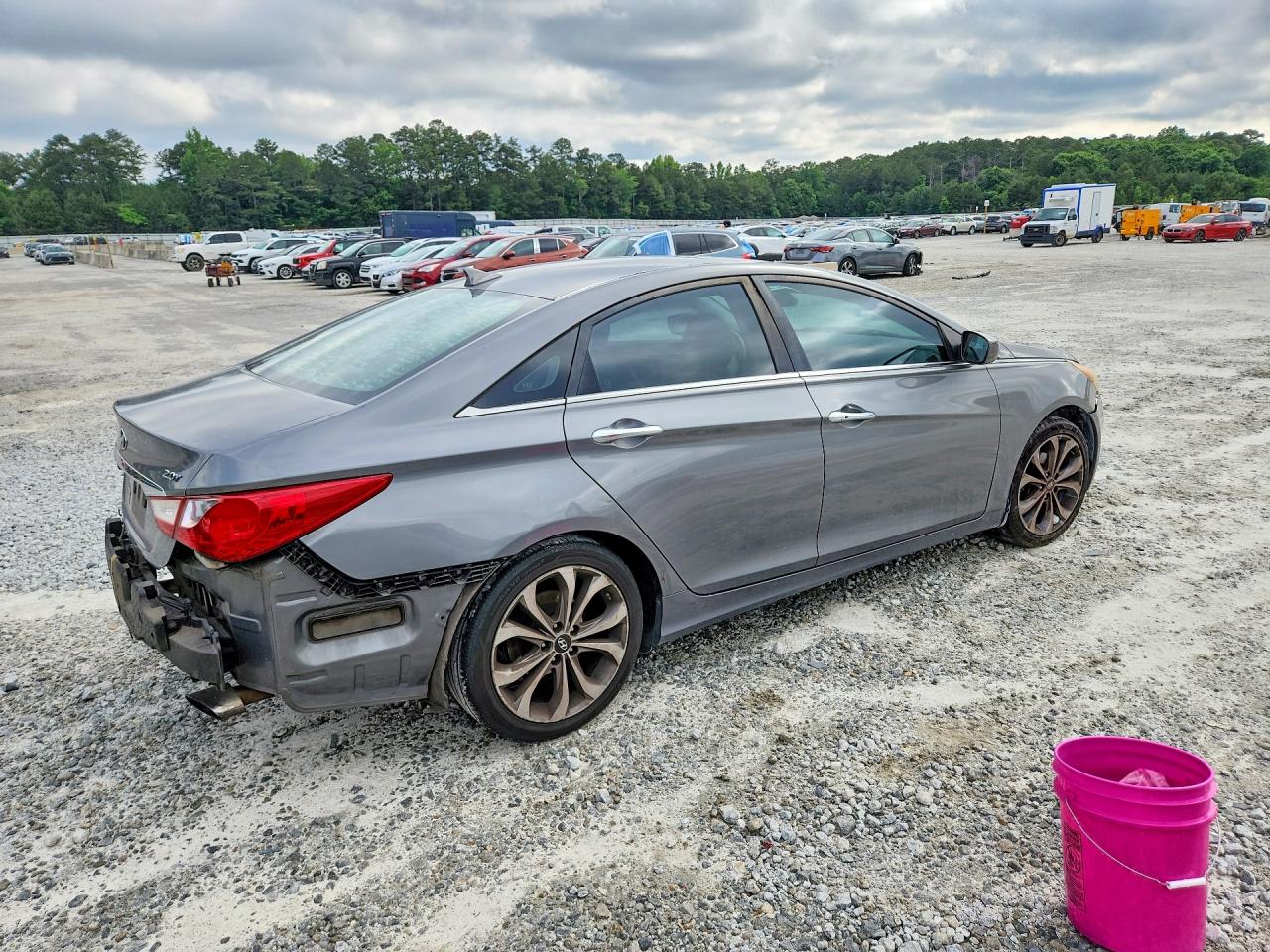 2013 HYUNDAI SONATA SE 2.0T photo 3