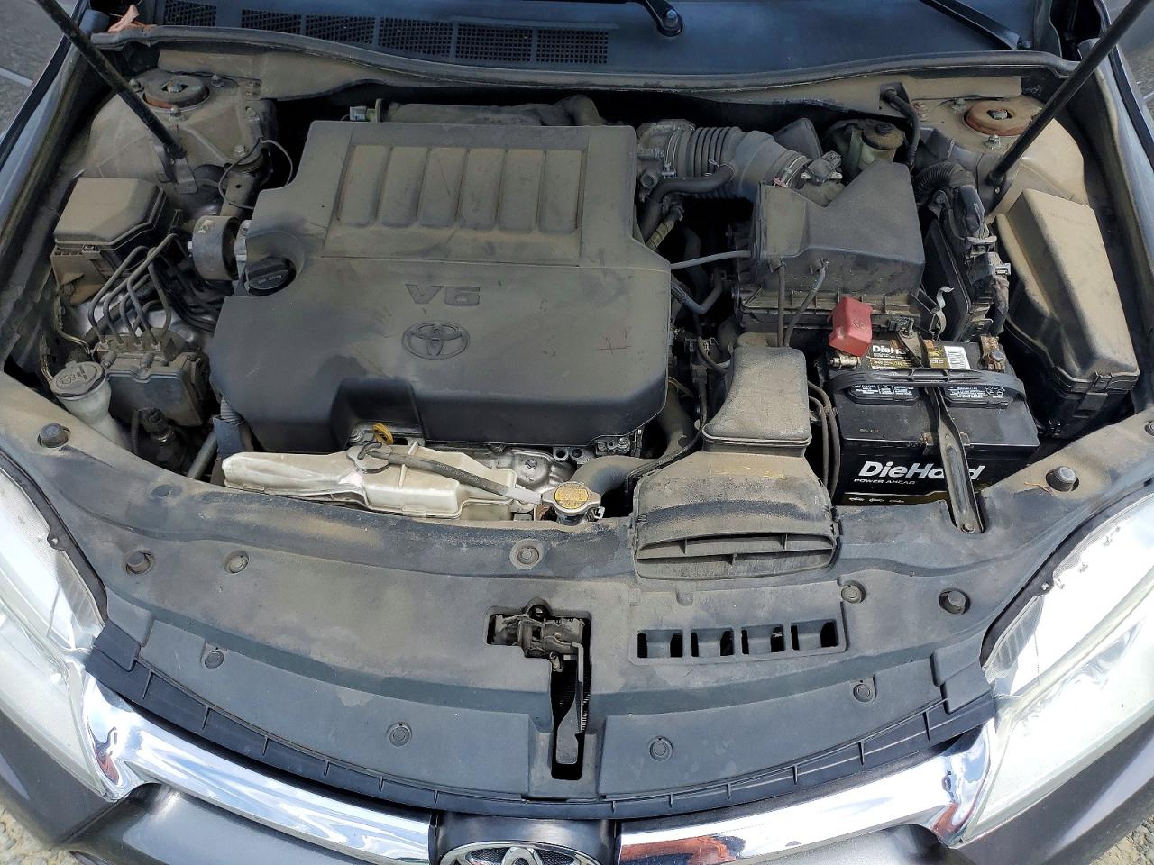 2015 TOYOTA CAMRY XLE V6 photo 31