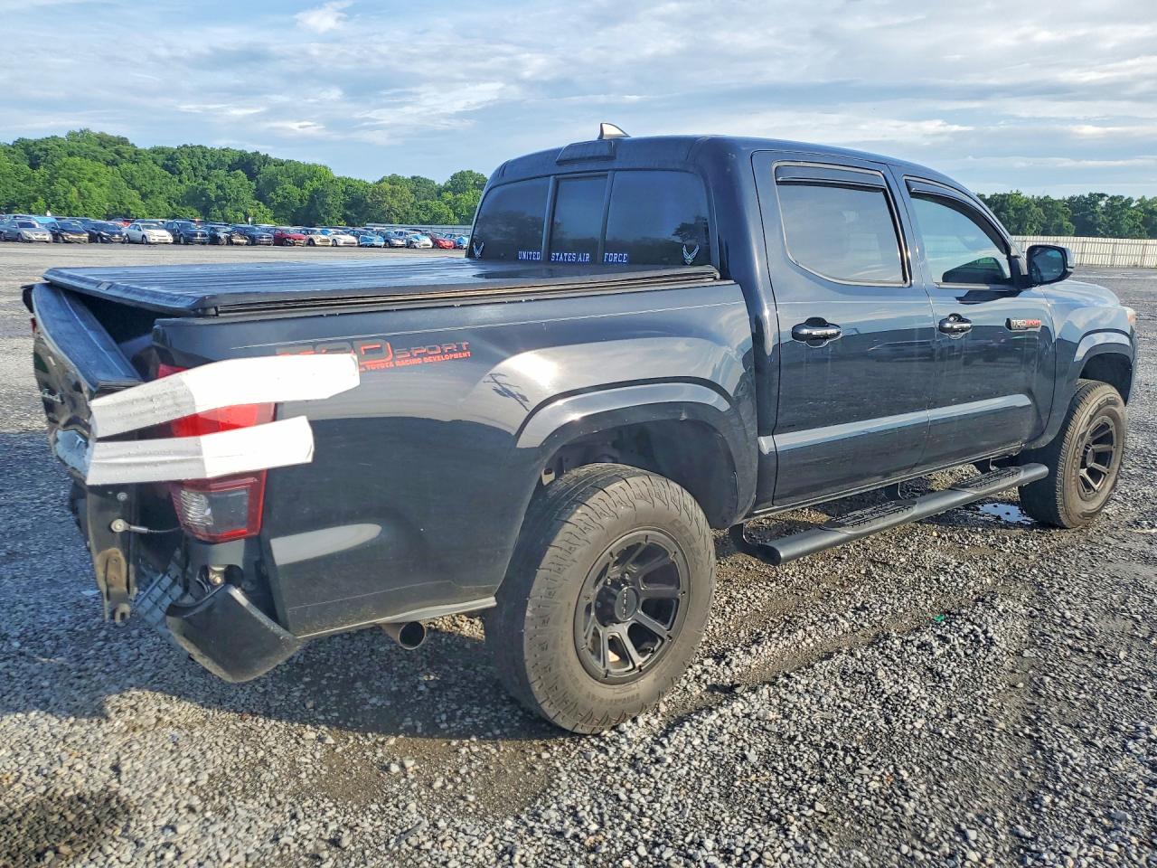 2019 TOYOTA TACOMA SR V6 photo 7
