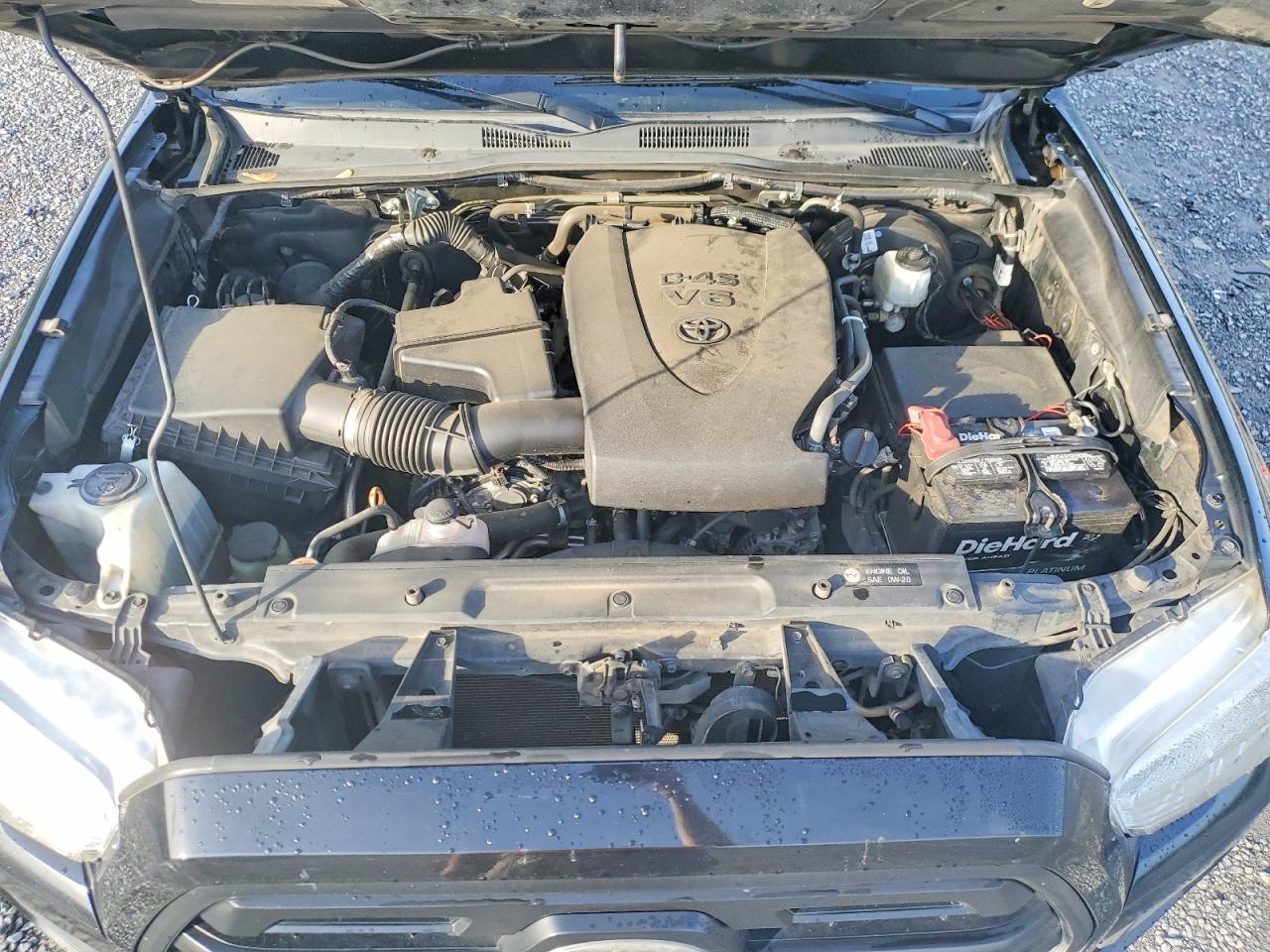 2019 TOYOTA TACOMA SR V6 photo 31