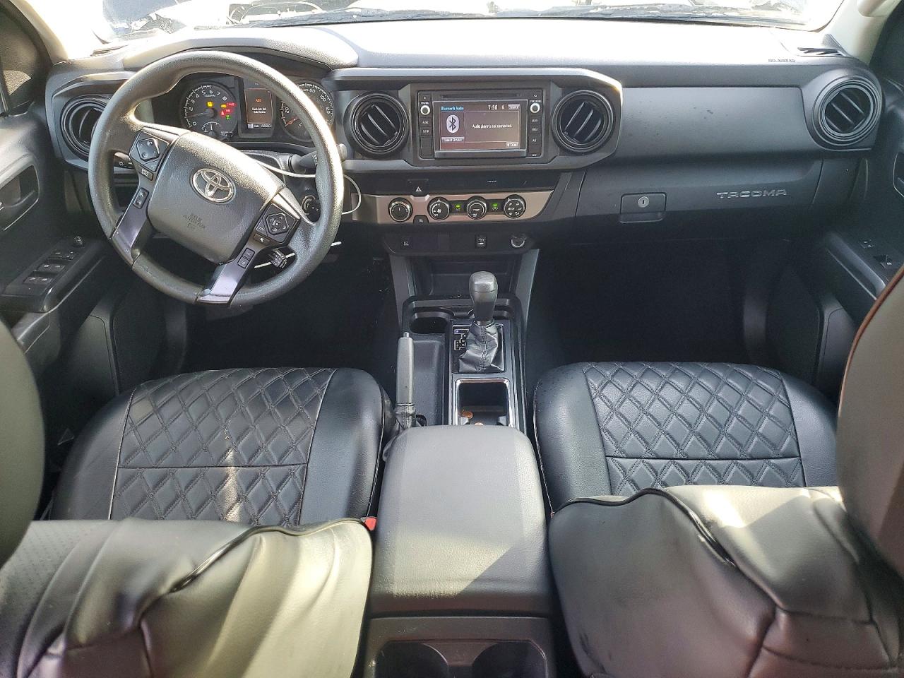 2019 TOYOTA TACOMA SR V6 photo 22