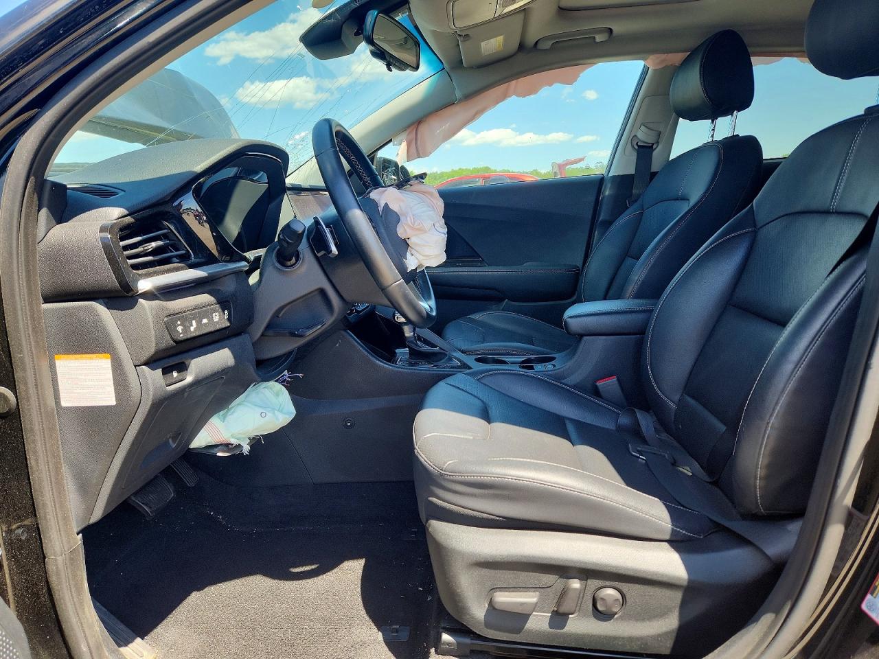2022 KIA NIRO TOURING SPECIAL EDITION photo 13