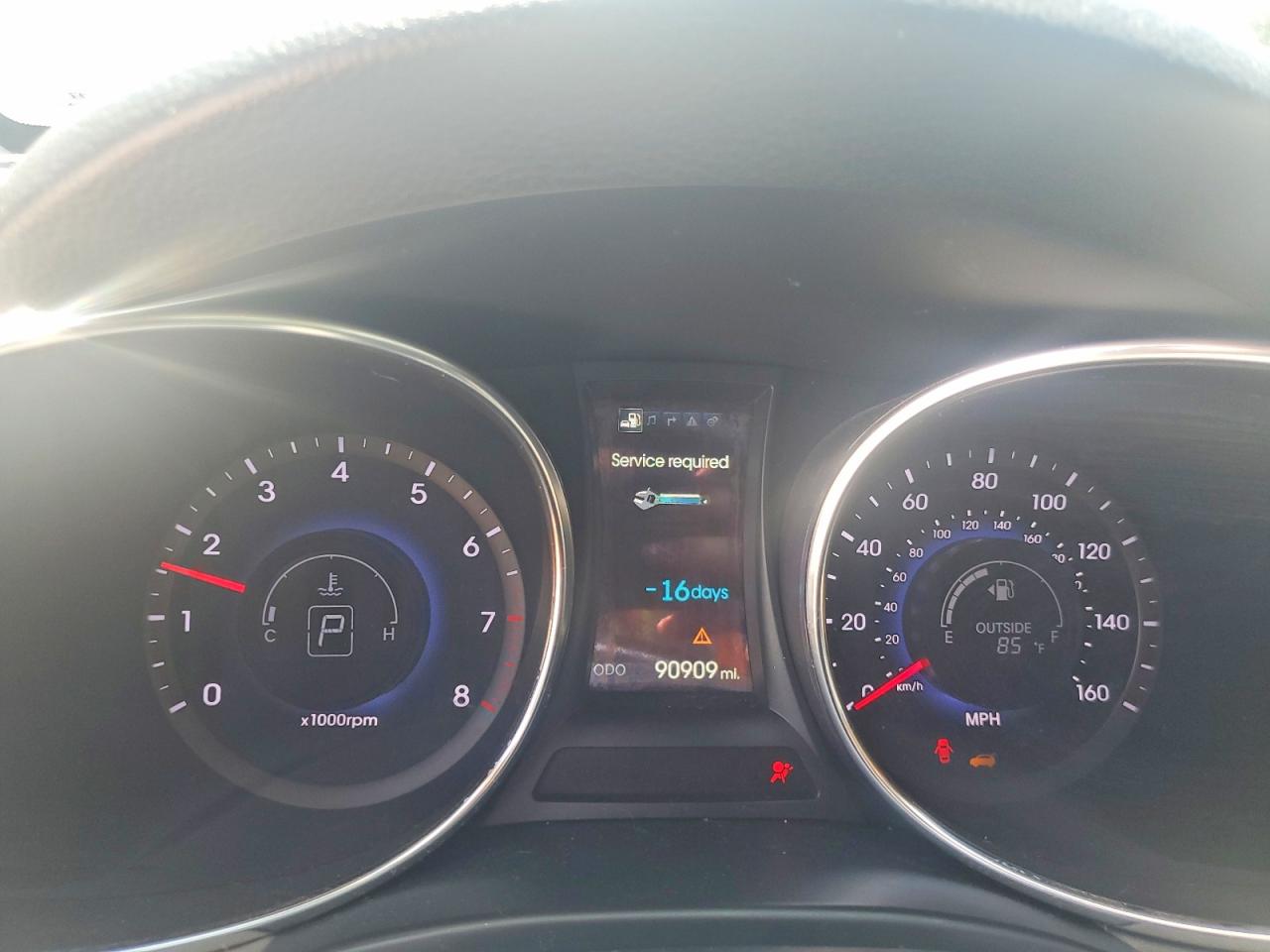 2015 HYUNDAI SANTA FE SPORT 2.4L photo 25