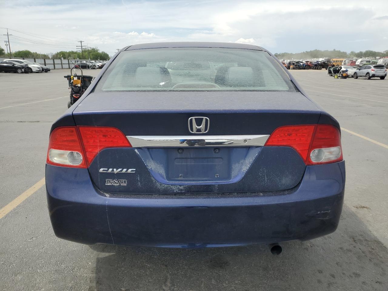2010 HONDA CIVIC LX photo 11
