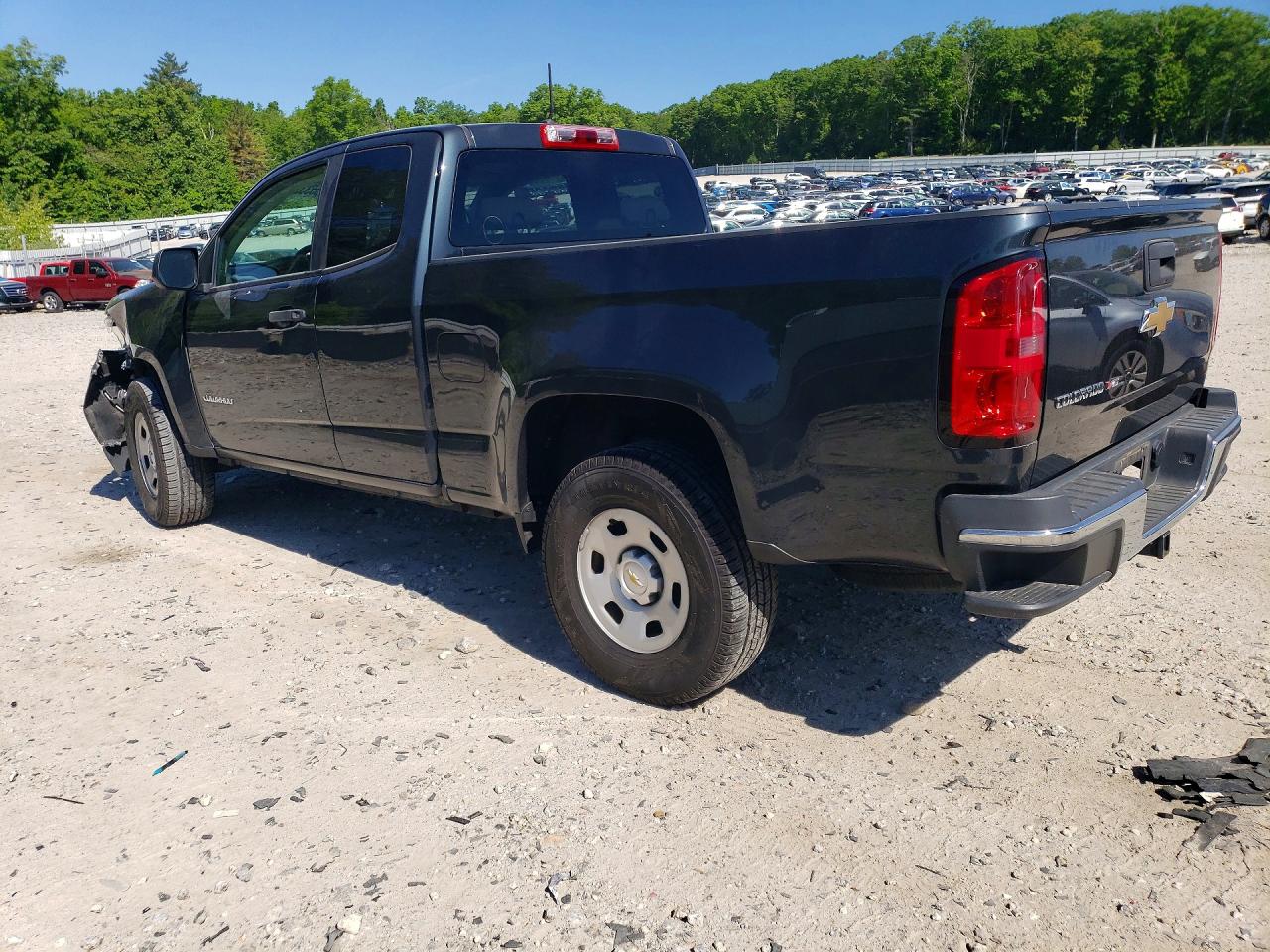 2018 CHEVROLET COLORADO photo 2