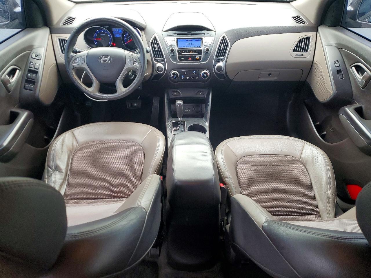2013 HYUNDAI TUCSON GLS photo 22