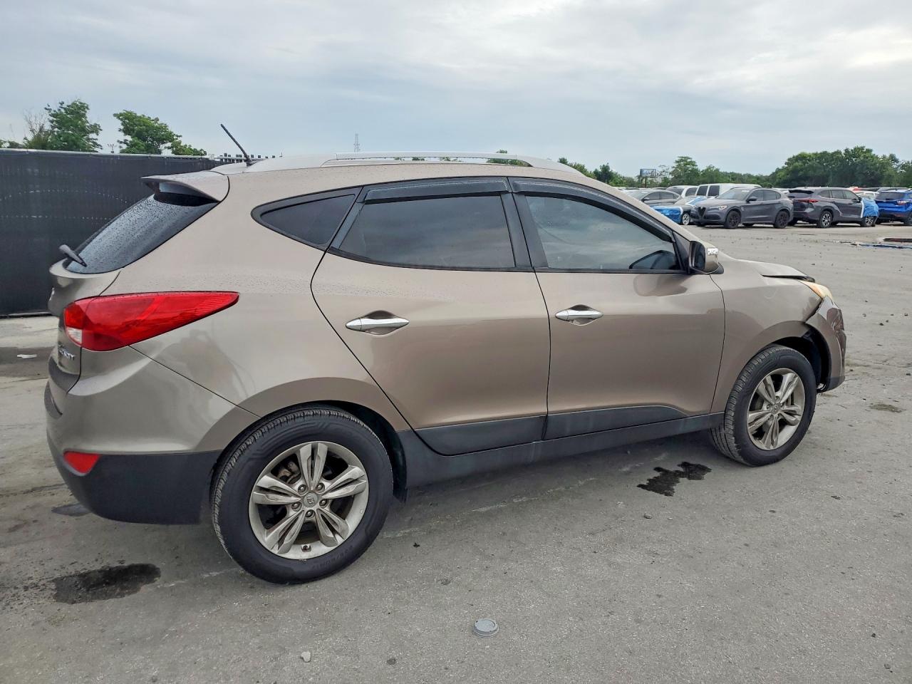 2013 HYUNDAI TUCSON GLS photo 7