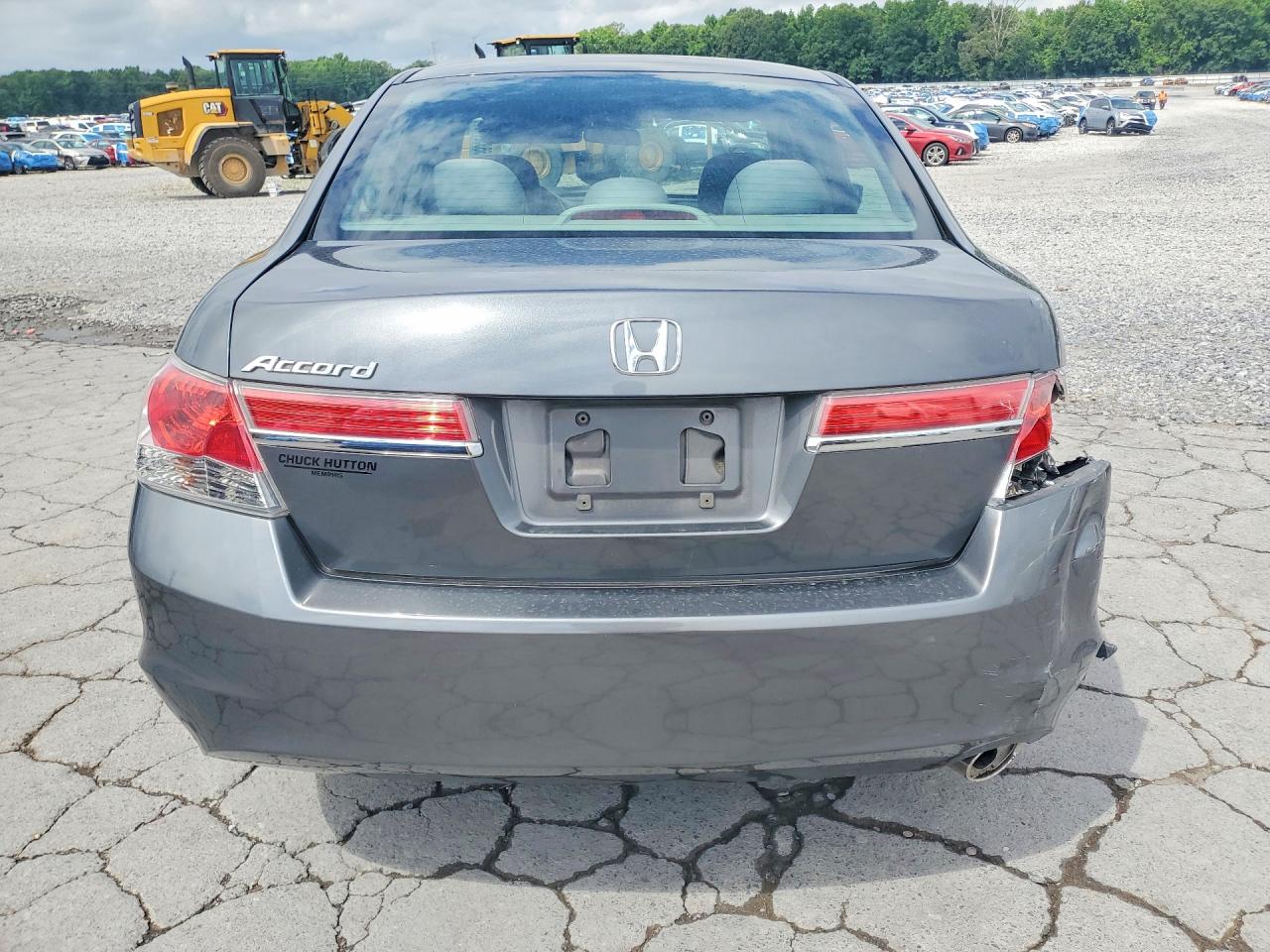 2011 HONDA ACCORD LX photo 6