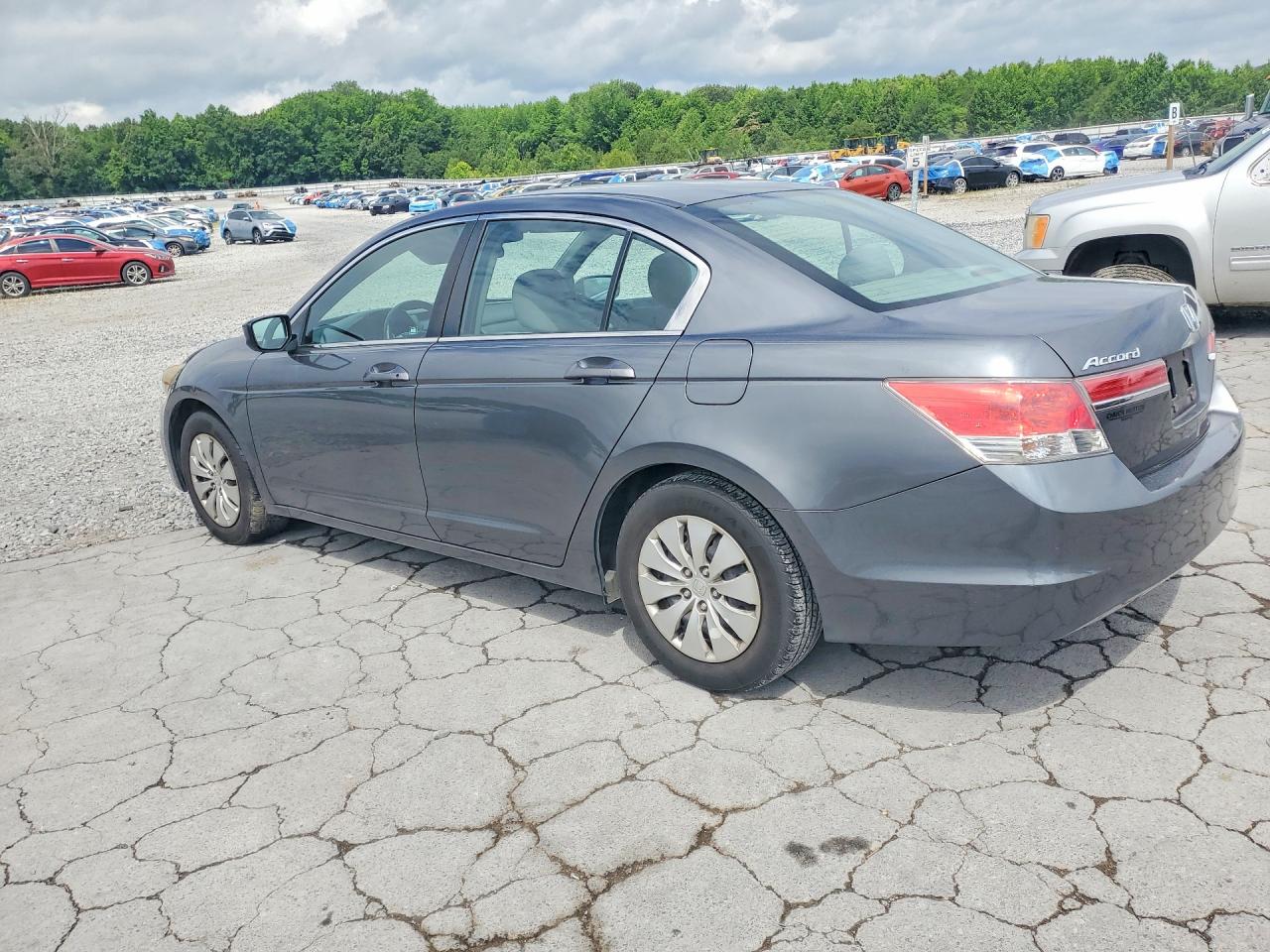 2011 HONDA ACCORD LX photo 2