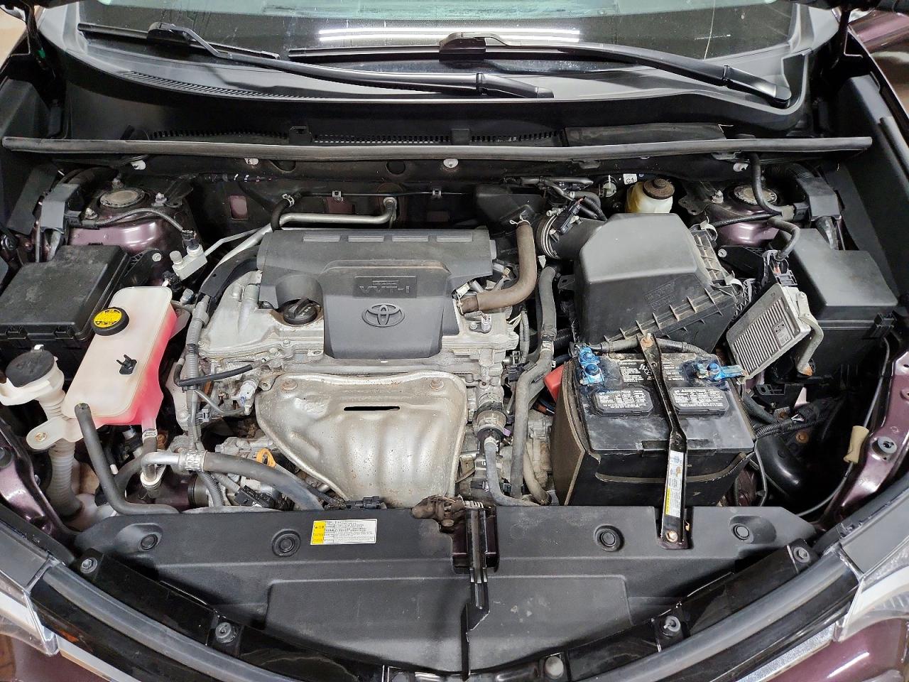 2018 TOYOTA RAV4 LE photo 23