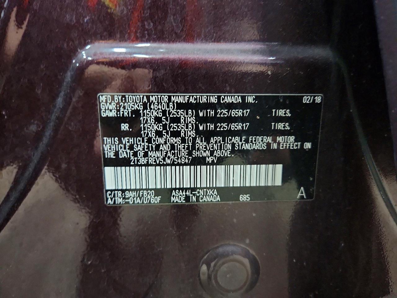 2018 TOYOTA RAV4 LE photo 25