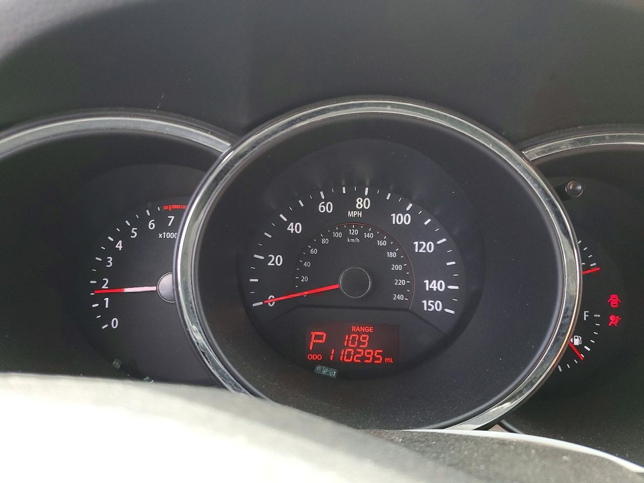 2013 KIA SORENTO LX photo 17