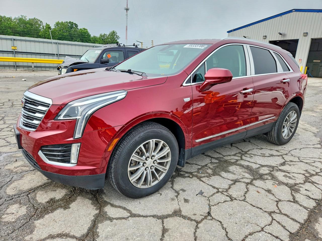 2017 CADILLAC XT5