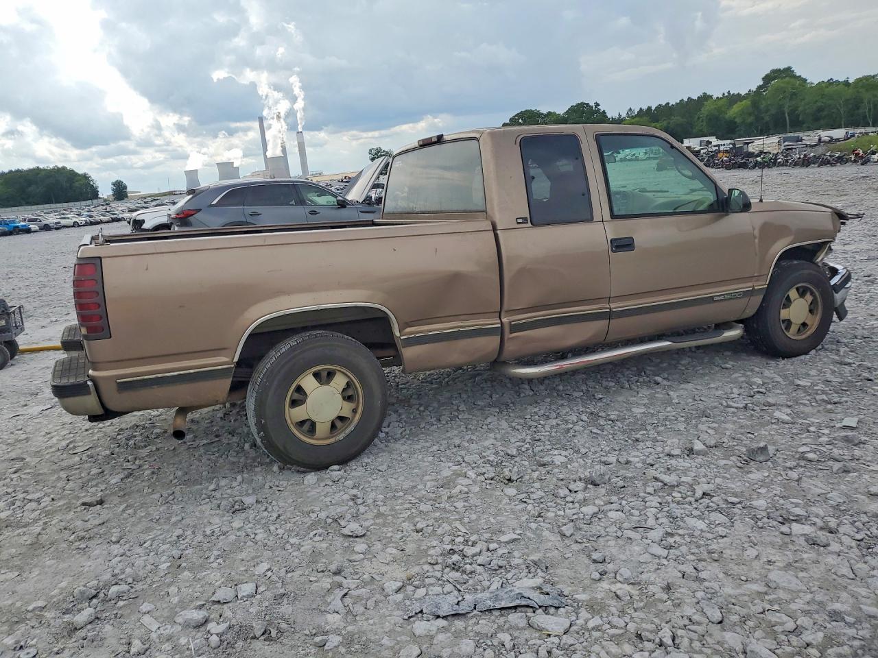 1996 GMC SIERRA C1500 photo 3