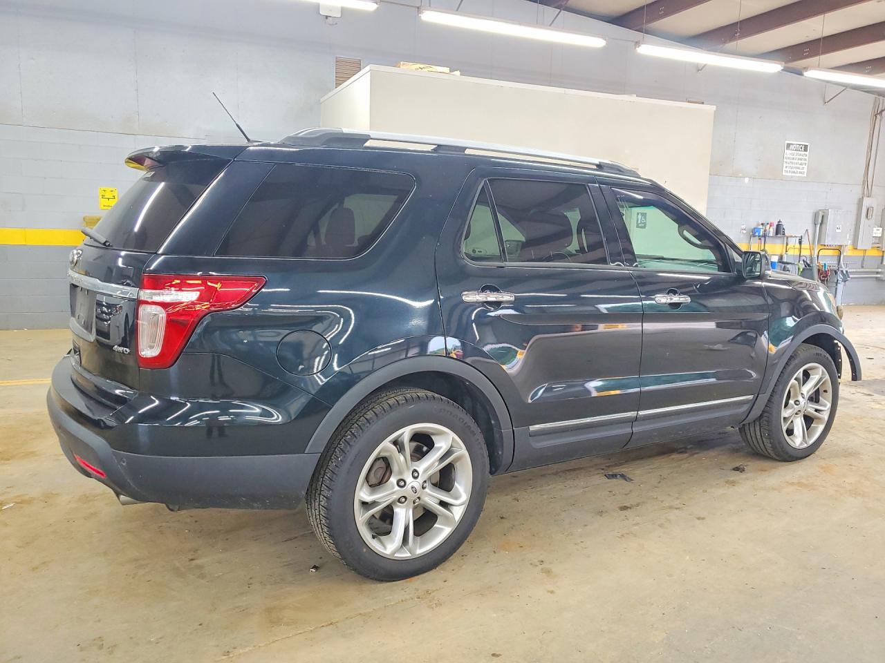2015 FORD EXPLORER LIMITED photo 5